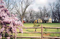 Donavan Inn before renovation